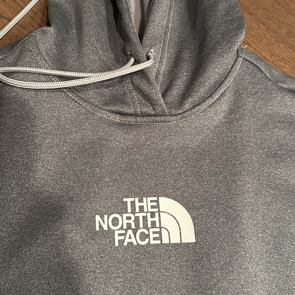 Performance Fleece Crop Hoodie - Picture 2 of 5